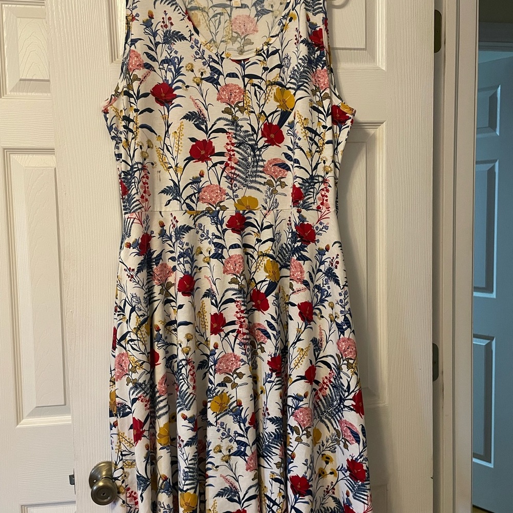 3x LuLaRoe dress with pockets!!!